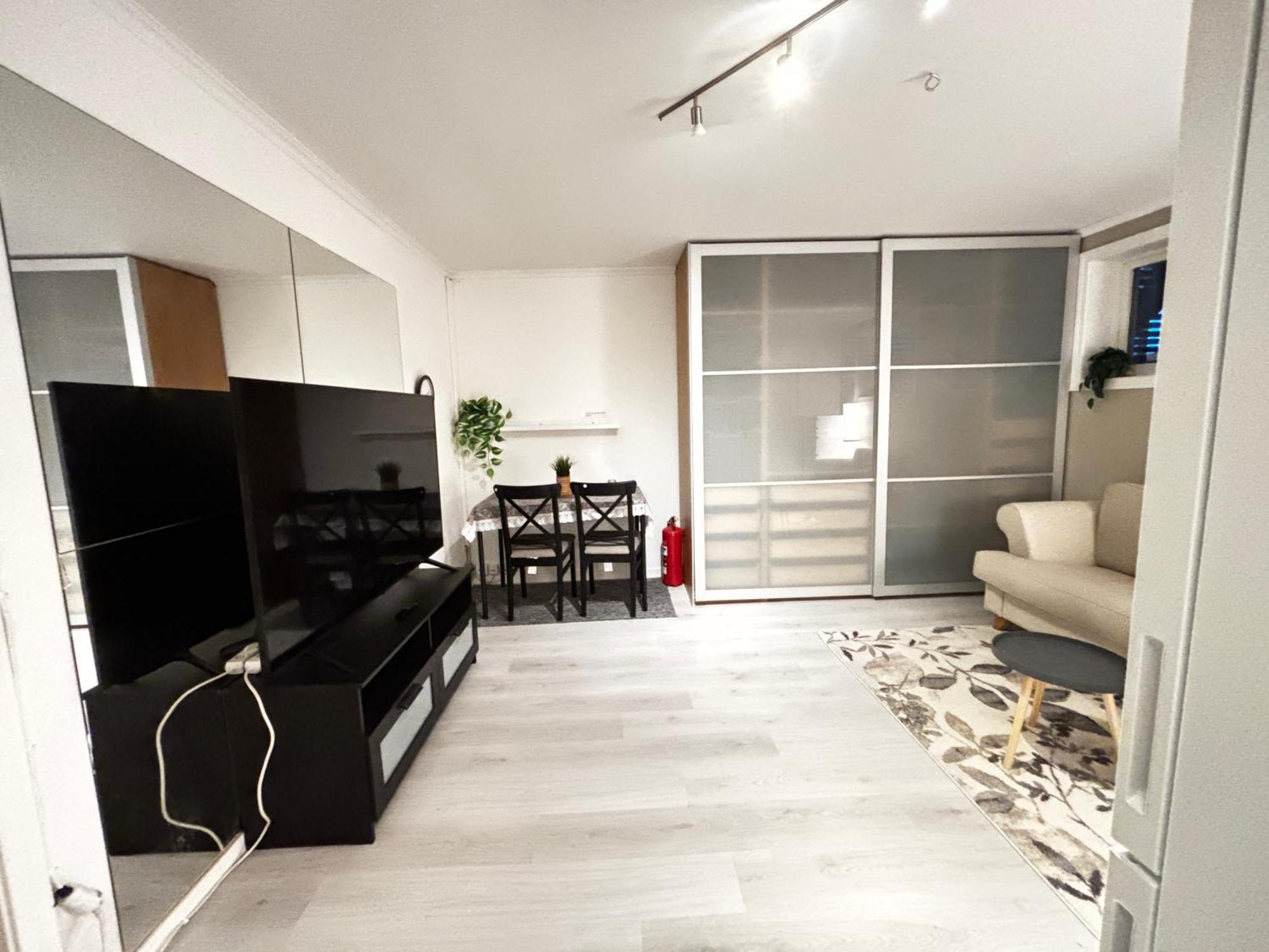 Modern Singlebedroom Private Entry Apartment Stavanger